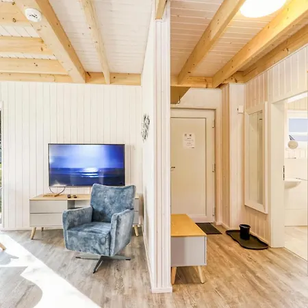 Stunning In Ostseeresort With Sauna Olpenitz